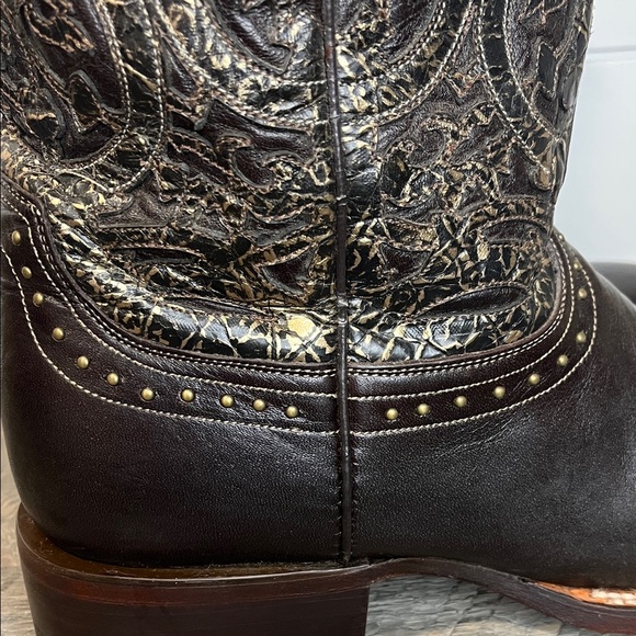 Lucchese Snowflake Brown and Gold Cowboy Boots with Intricate Detailing Size 10 - Picture 7 of 16